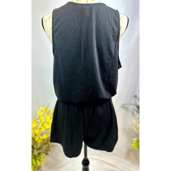 LBLC the Label Lauren Romper Drawstring Waist Pockets Black M - Picture 16 of 16